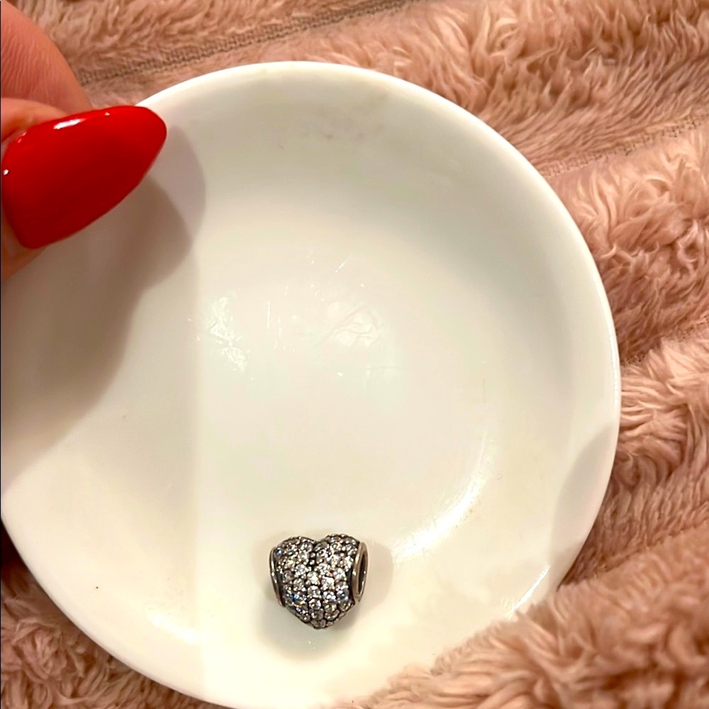 PANDORA ELEGANT Silver Heart Charm - Picture 2 of 6